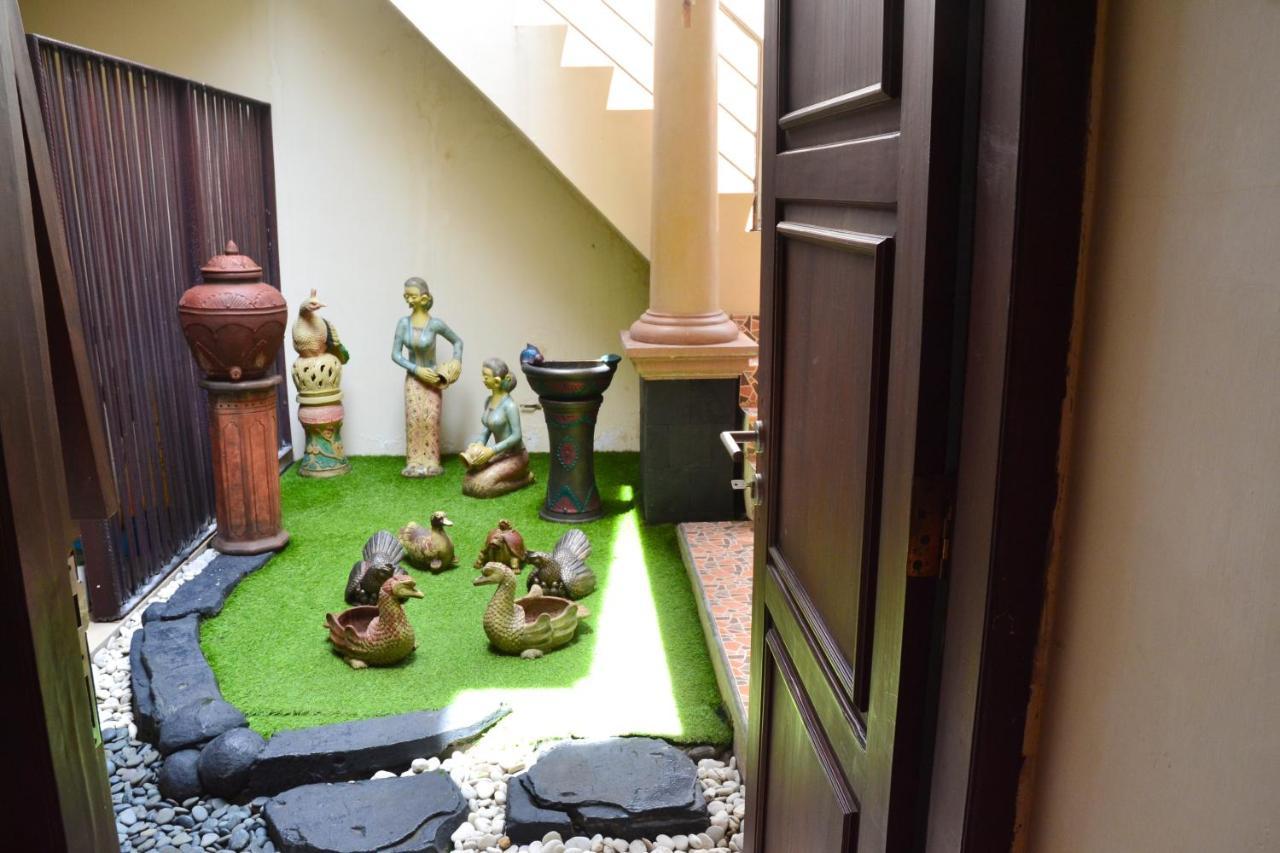 Roemah Canting Homestay Yogyakarta Exterior foto
