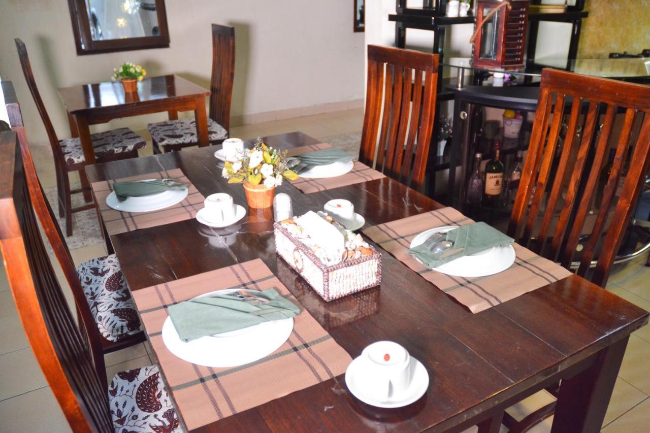 Roemah Canting Homestay Yogyakarta Exterior foto