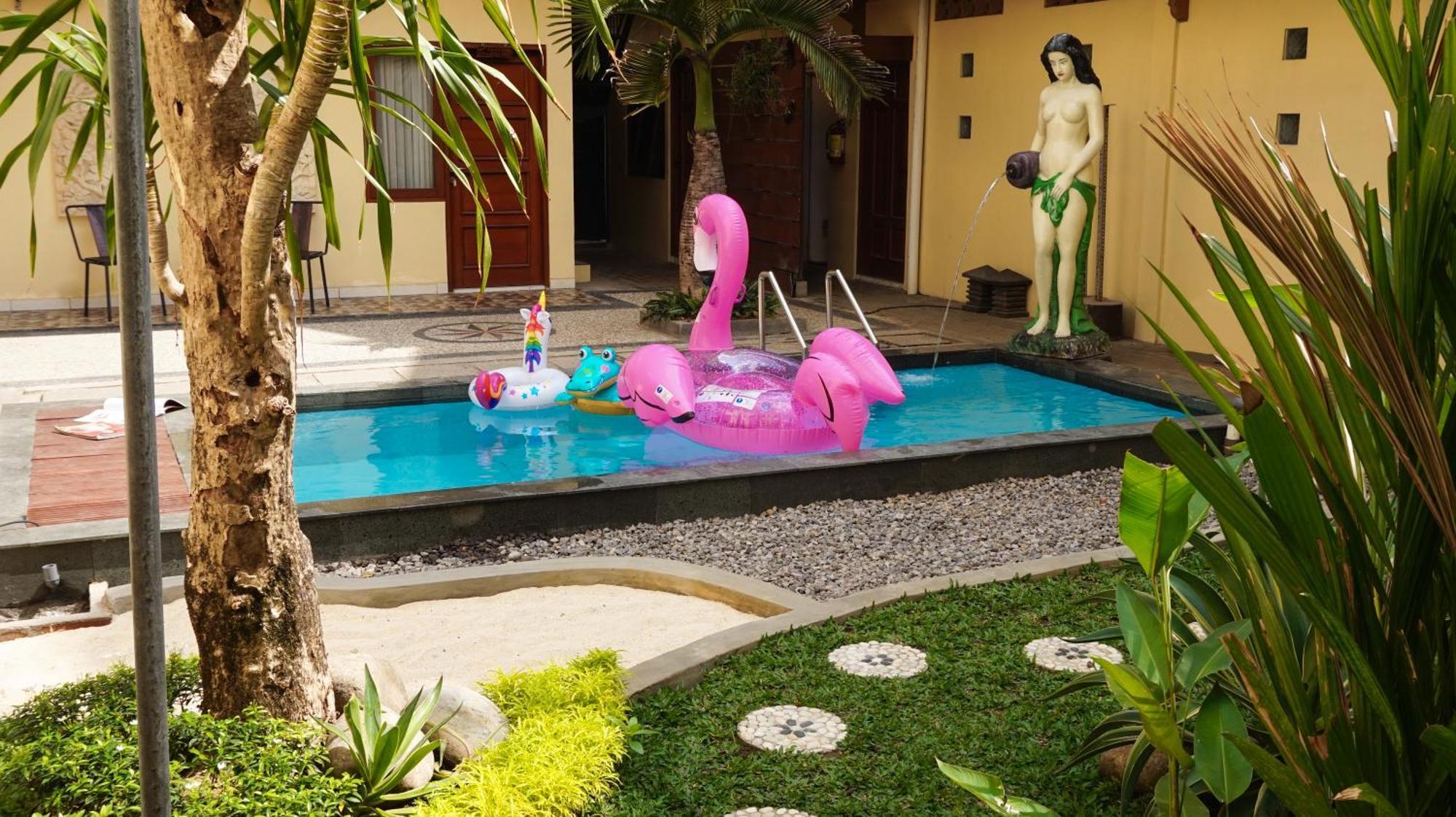 Roemah Canting Homestay Yogyakarta Exterior foto