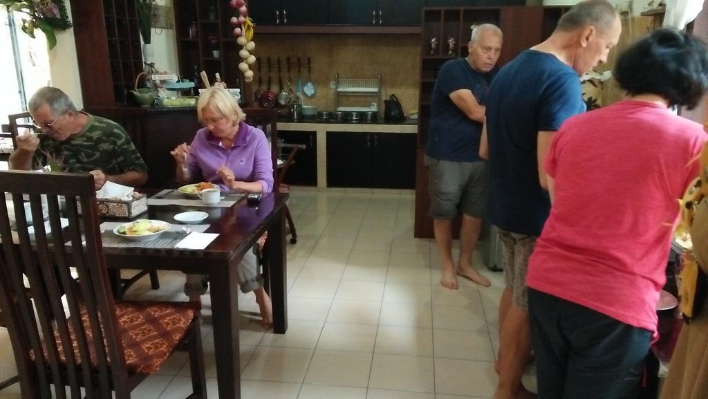 Roemah Canting Homestay Yogyakarta Exterior foto